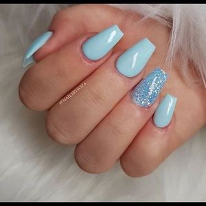 Meet your Posher, Anisa